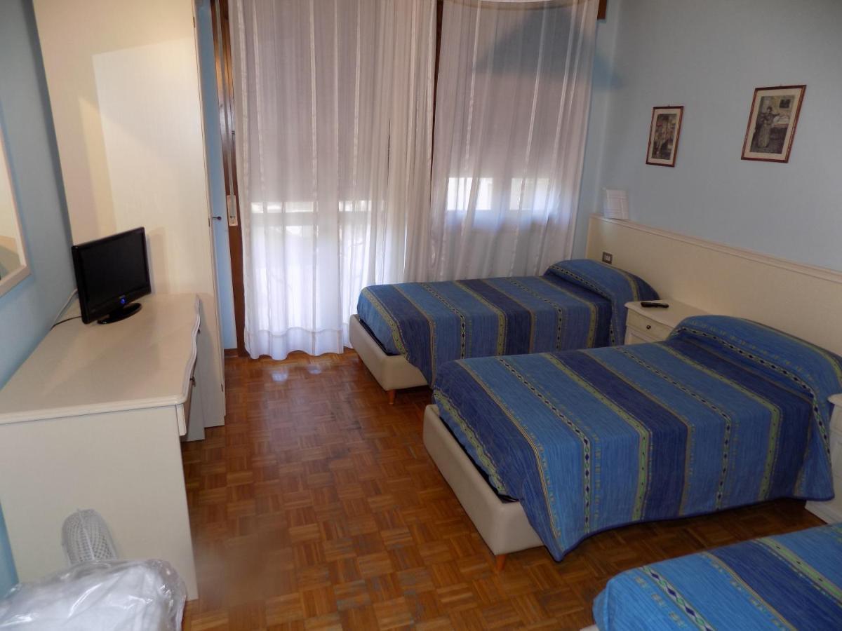 Hotel Udinese Da Aldo Jesolo Buitenkant foto